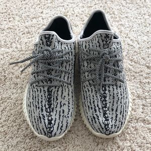Yeezy Boost 350 Turtle Dove